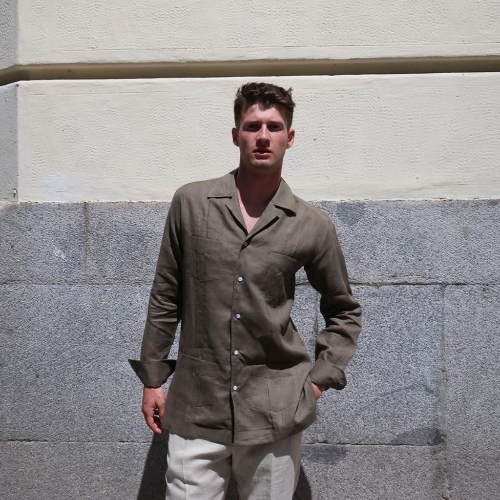 GUAYABERA VERDE OLIVA